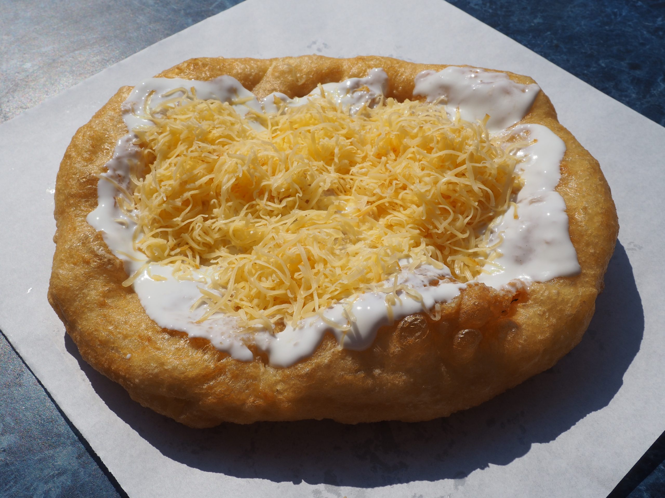 Lángos – Wikipédia